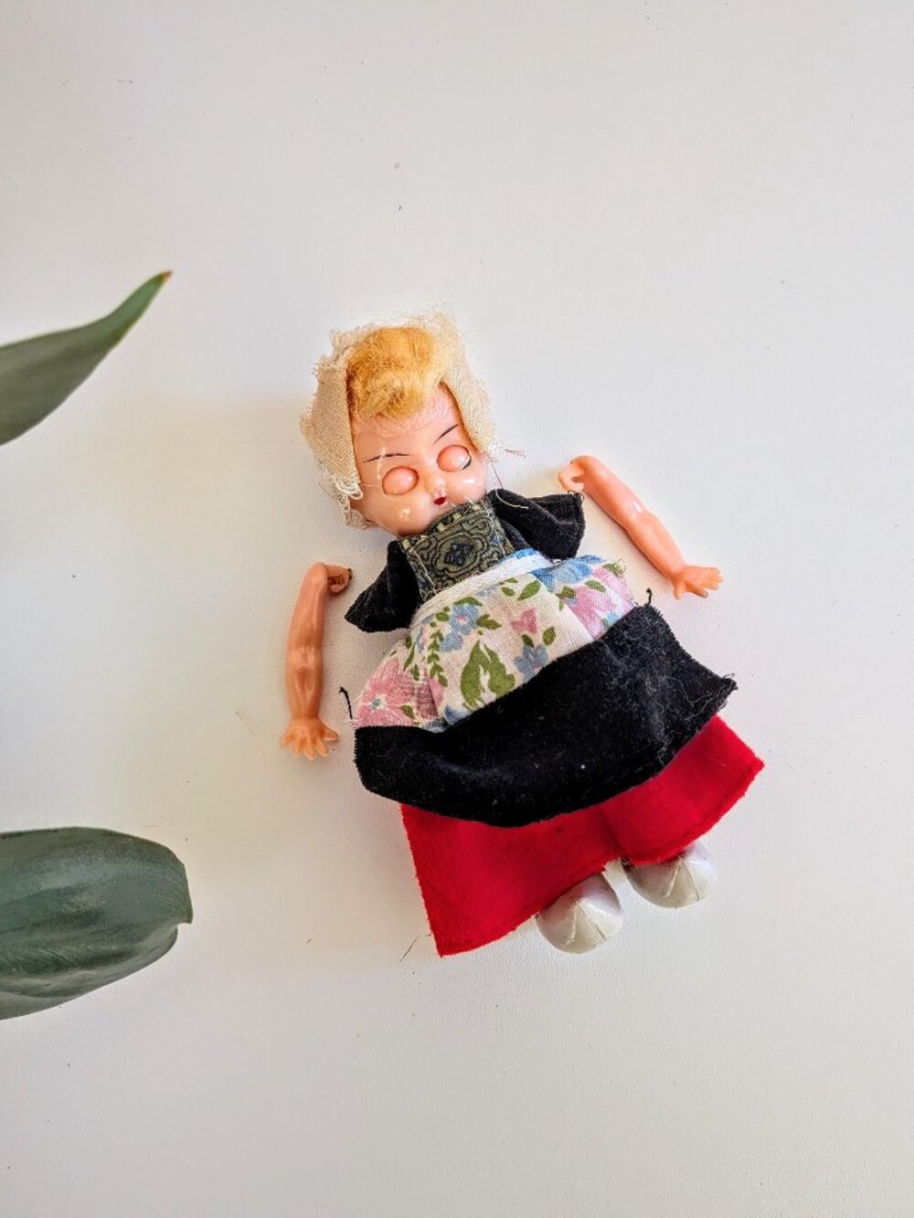 Vintage Mid-Century Plastic Dutch Doll Sleep Eyes | Retro Netherlands